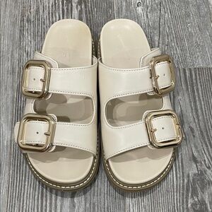 Universal Thread Cream Double Buckle Slide Sandals